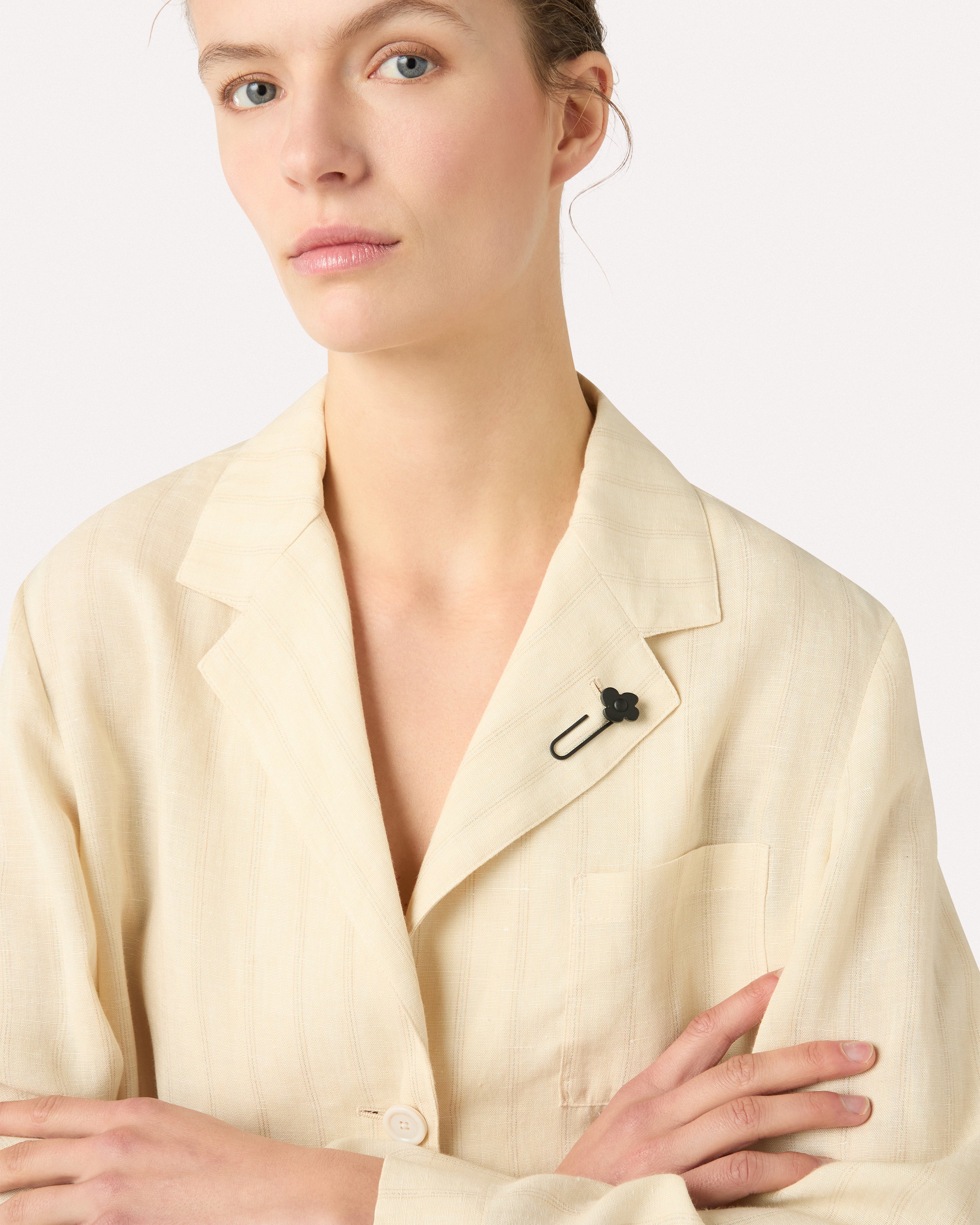 Blazer decostruito in lino con lurex CREAM Lardini 3