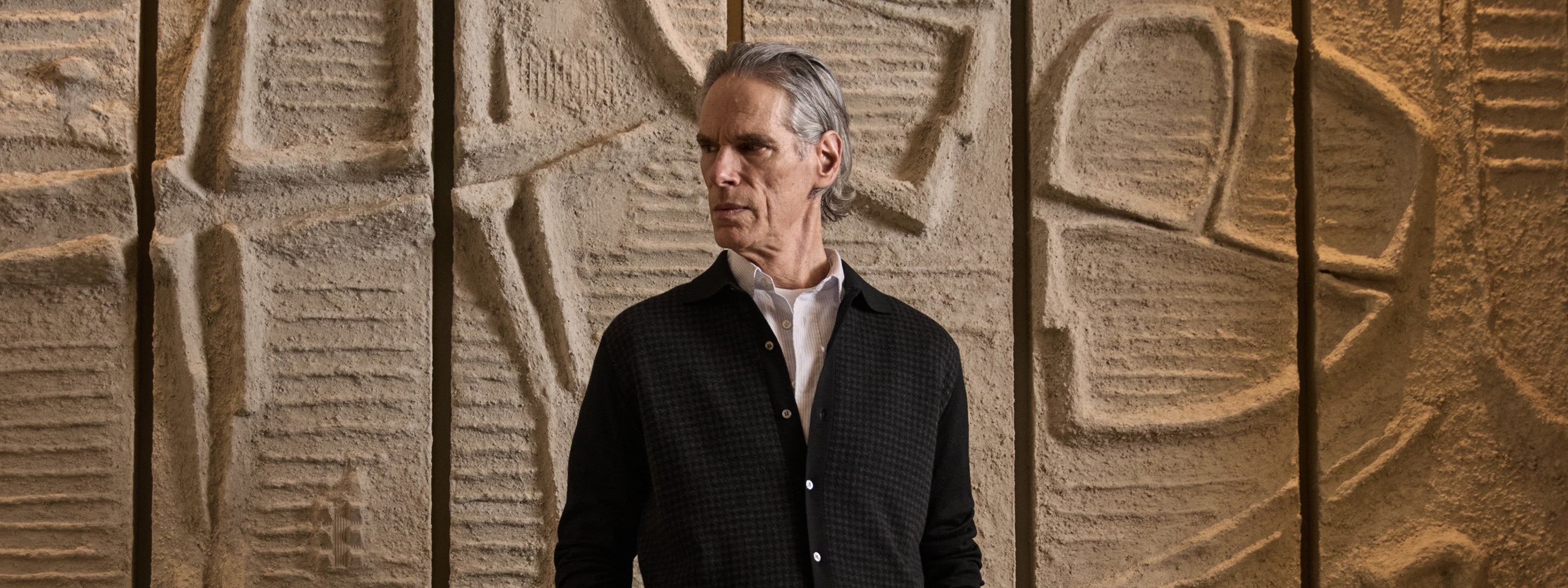 Lardini | Elegance and style. Clothing, accessories, shoes