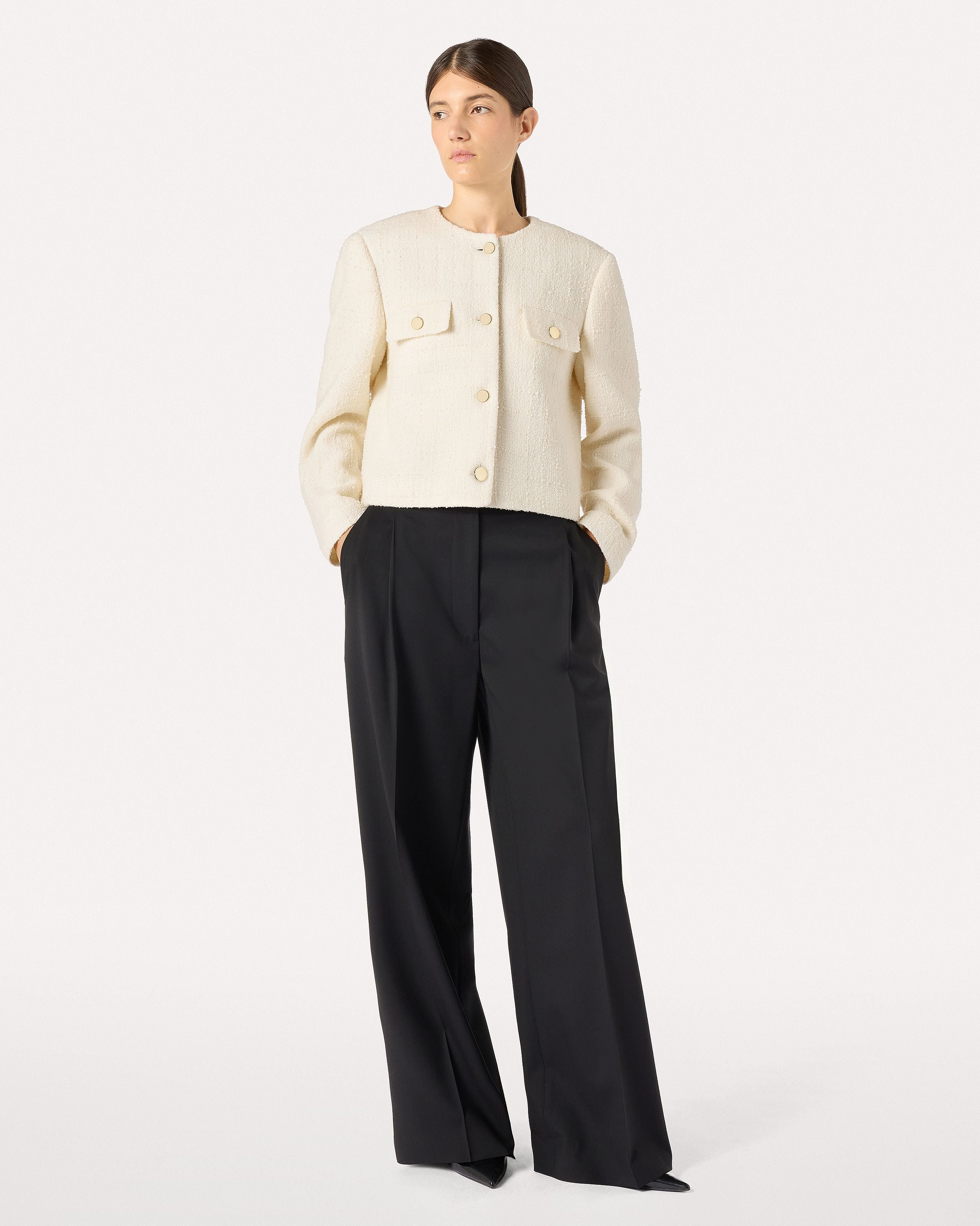 Giacca corta crema in bouclé di lana WHITE Lardini 2