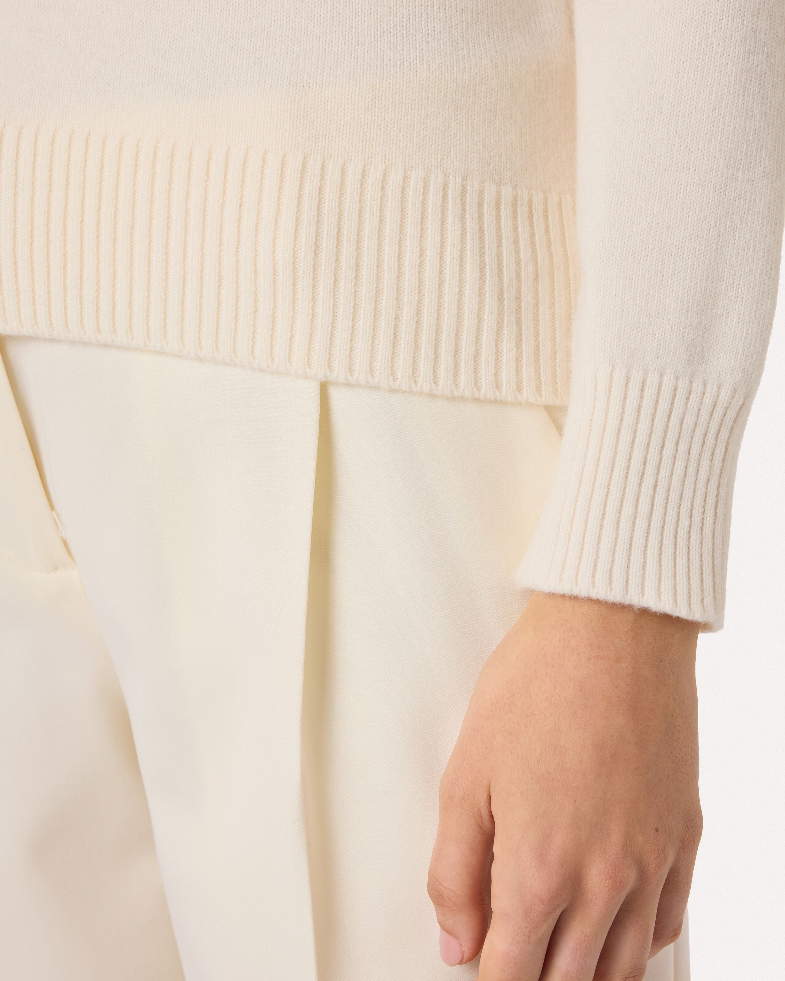 Cream crewneck in pure virgin wool knit CREAM Lardini 3