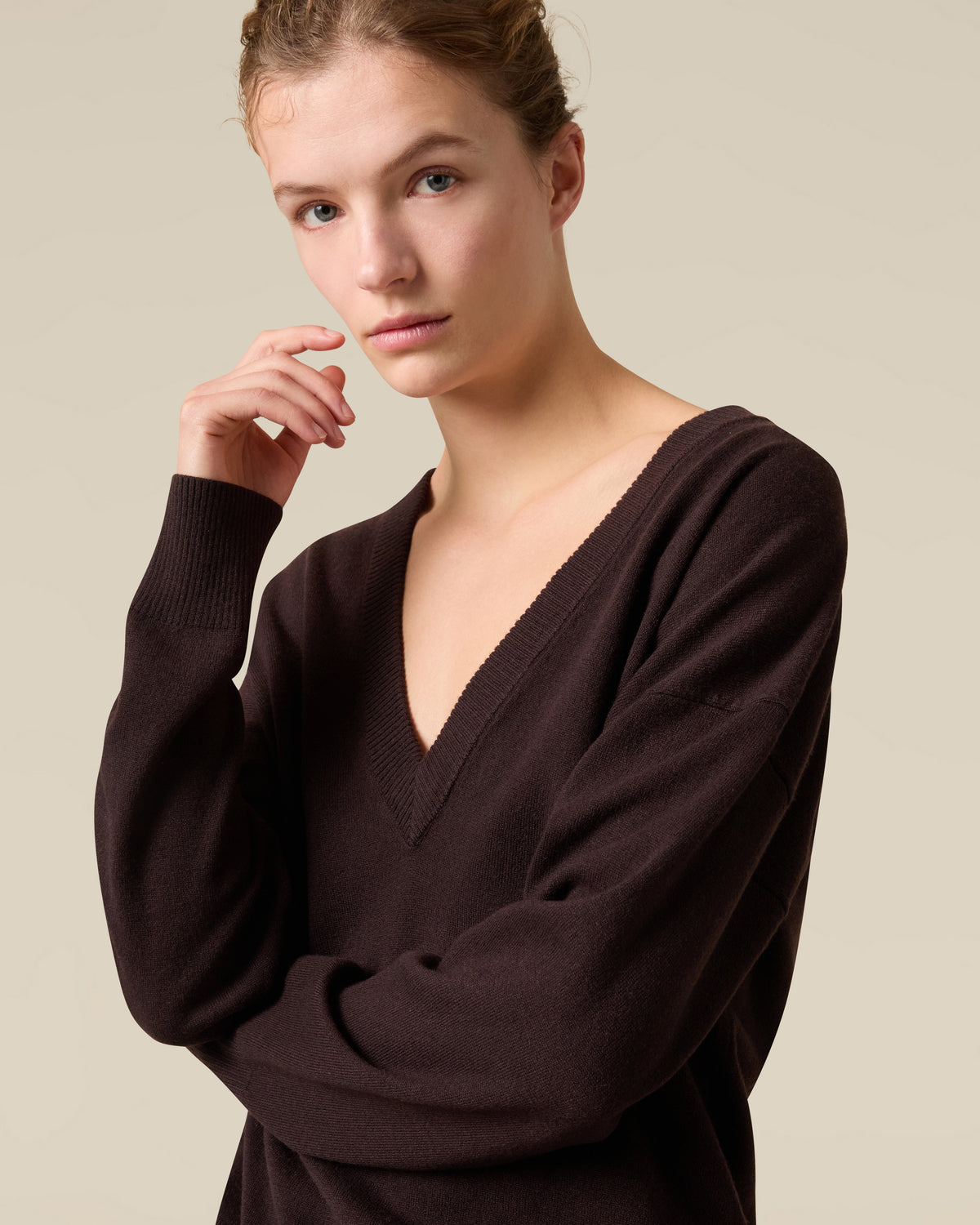 Brown oversized sweater in wool and cashmere BROWN Lardini 3