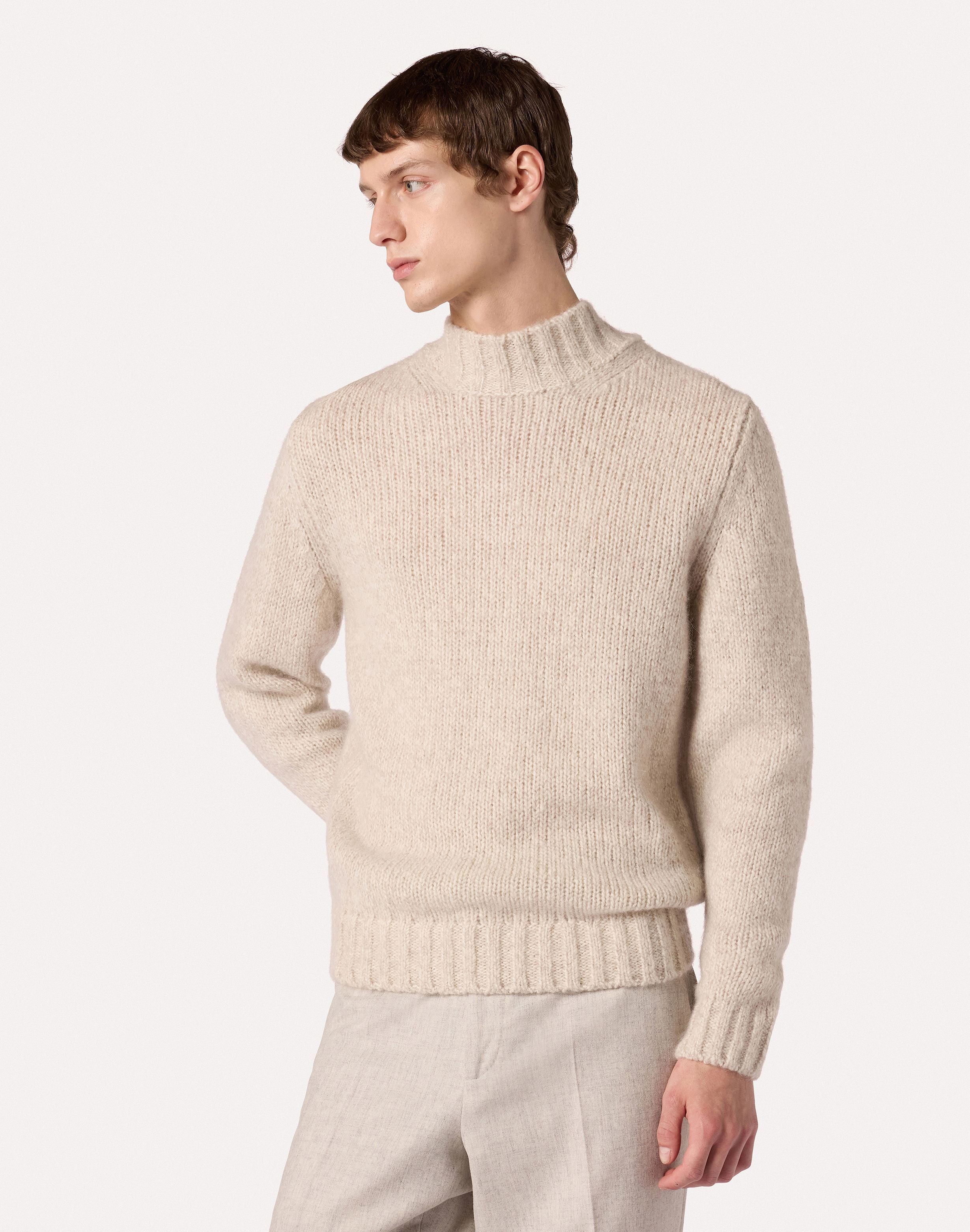 Rollkragenpullover in sandfarbener superfine Merinowolle CREAM Lardini 4