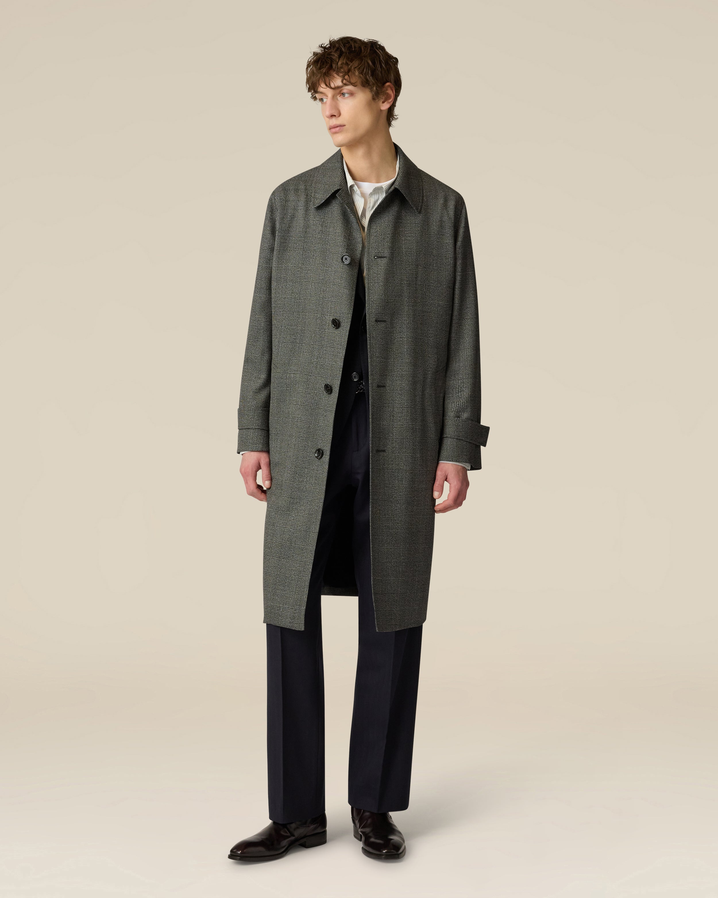 Schwarzer Stretch-Wolltrenchcoat BLACK Lardini 2