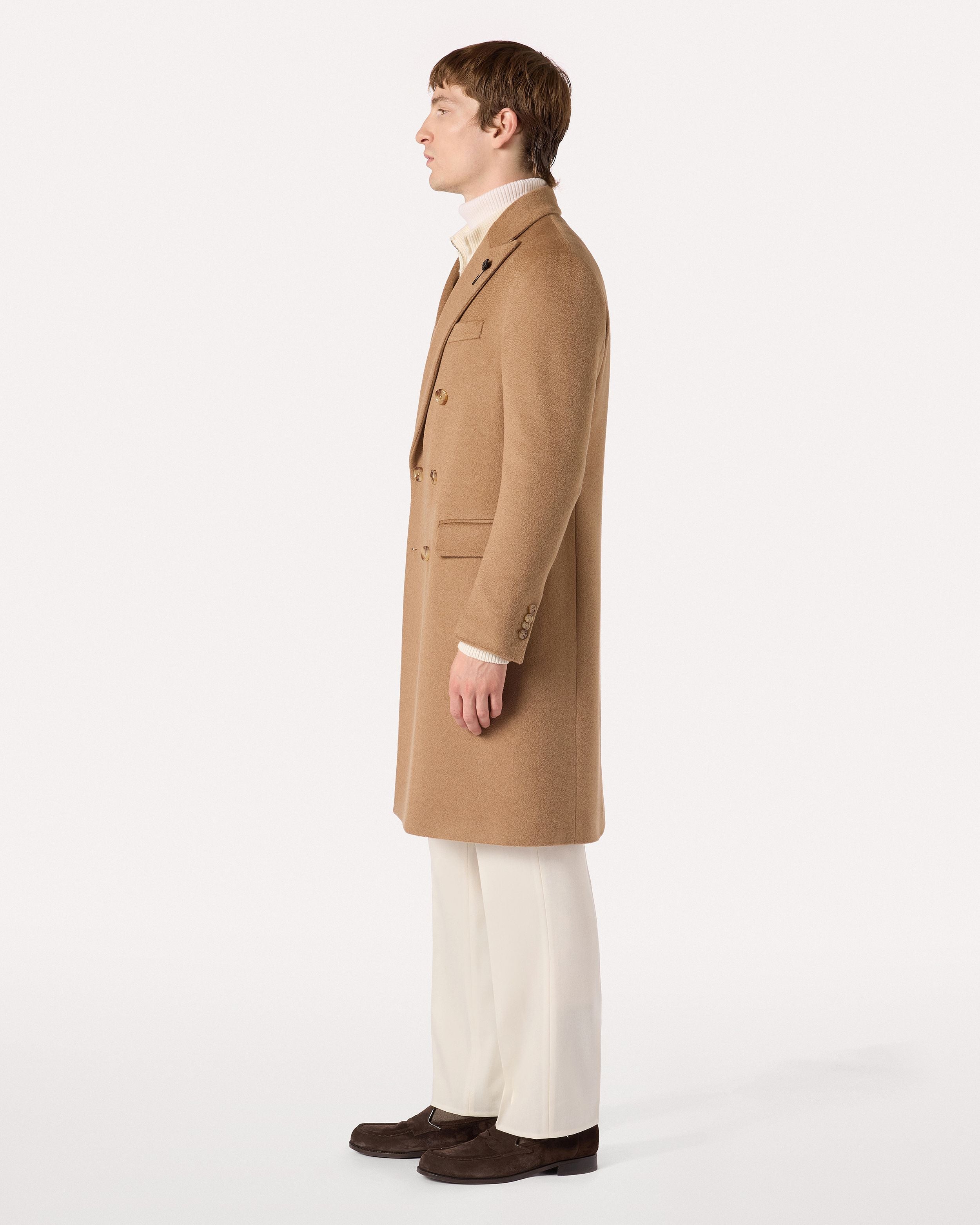 Cappotto doppiopetto nocciola in cammello zibellino HAZELNUT Lardini 2