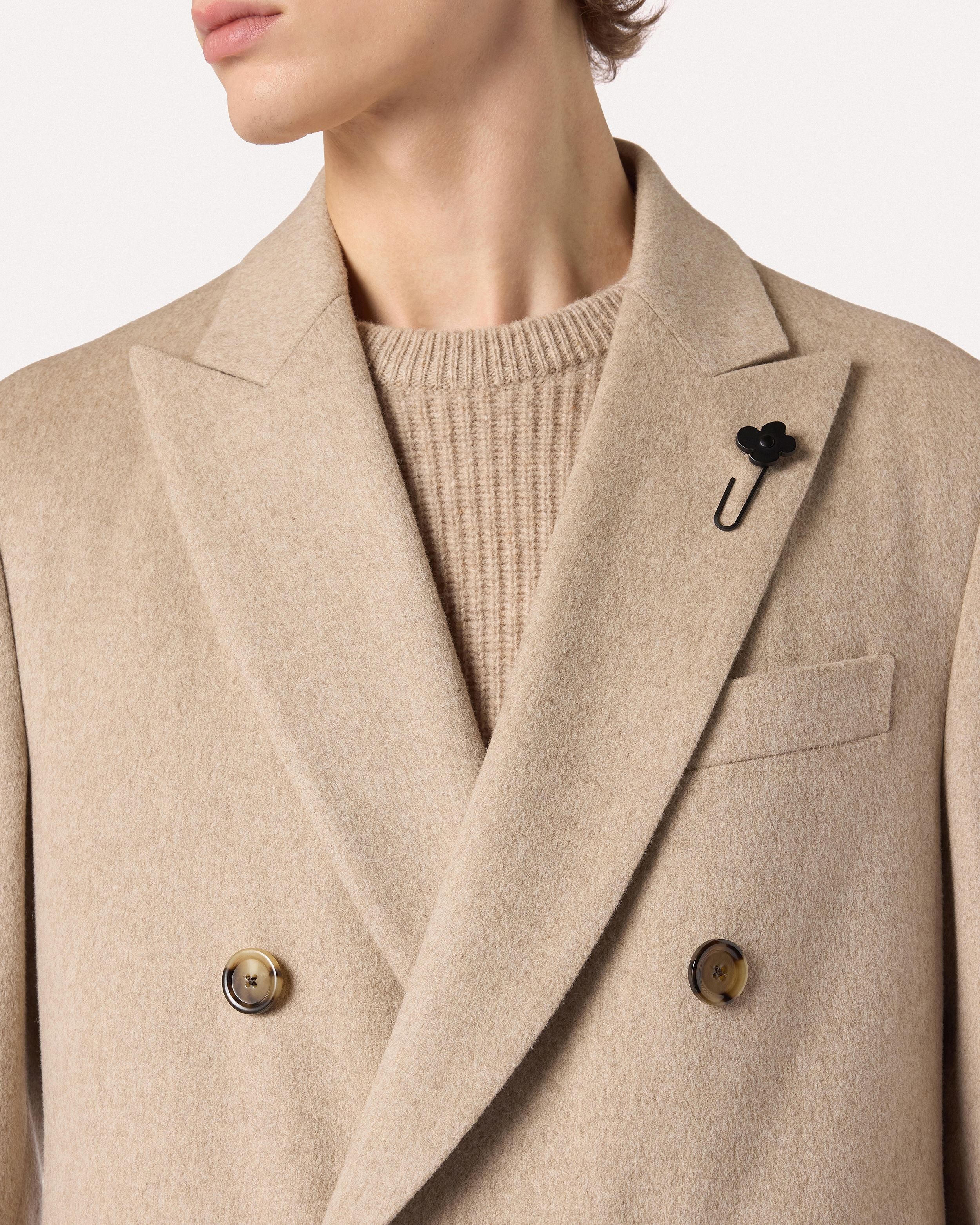 Cappotto doppiopetto sabbia in lana BEIGE Lardini 3