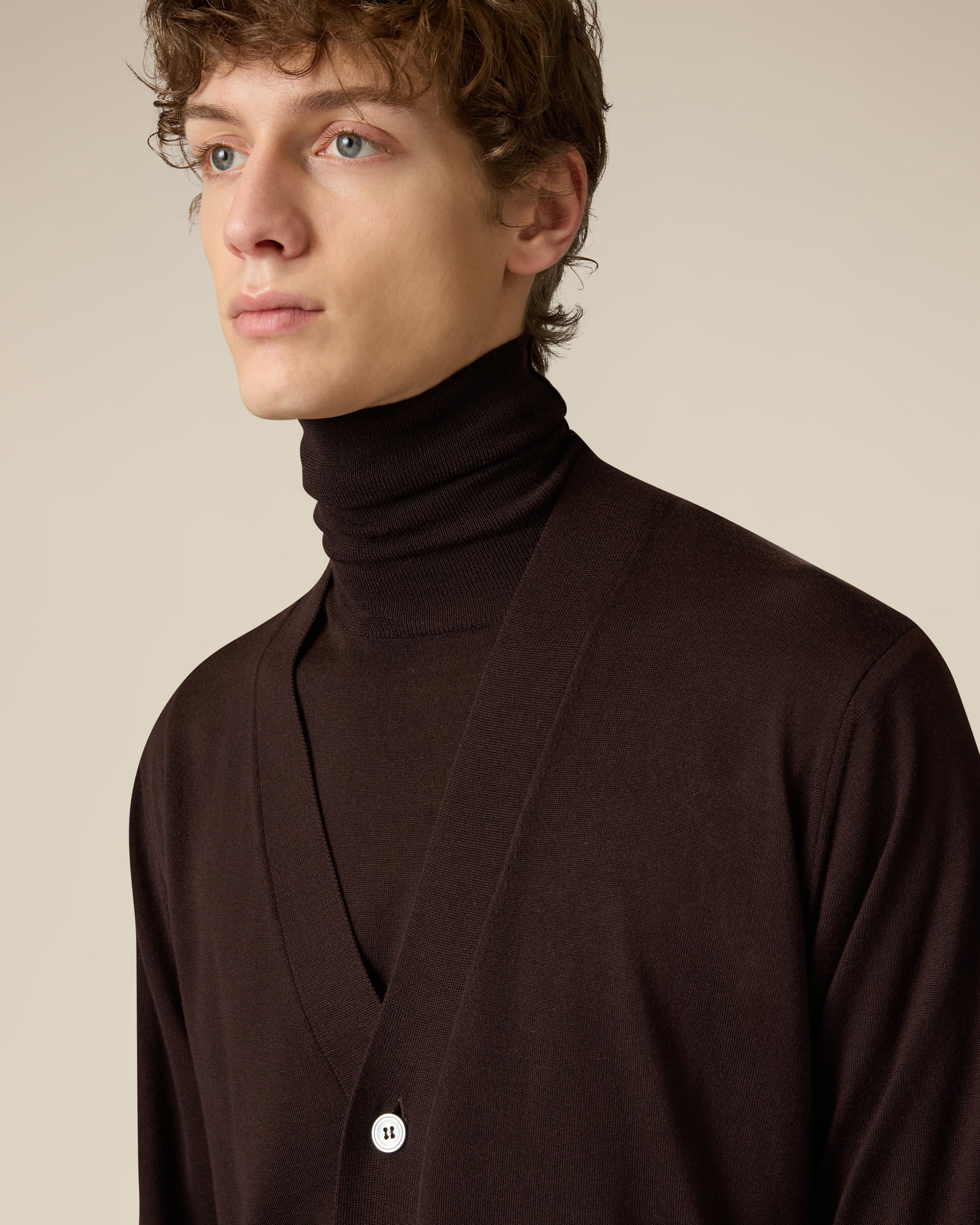 Cardigan in lana merino superfine marrone BROWN Lardini 3