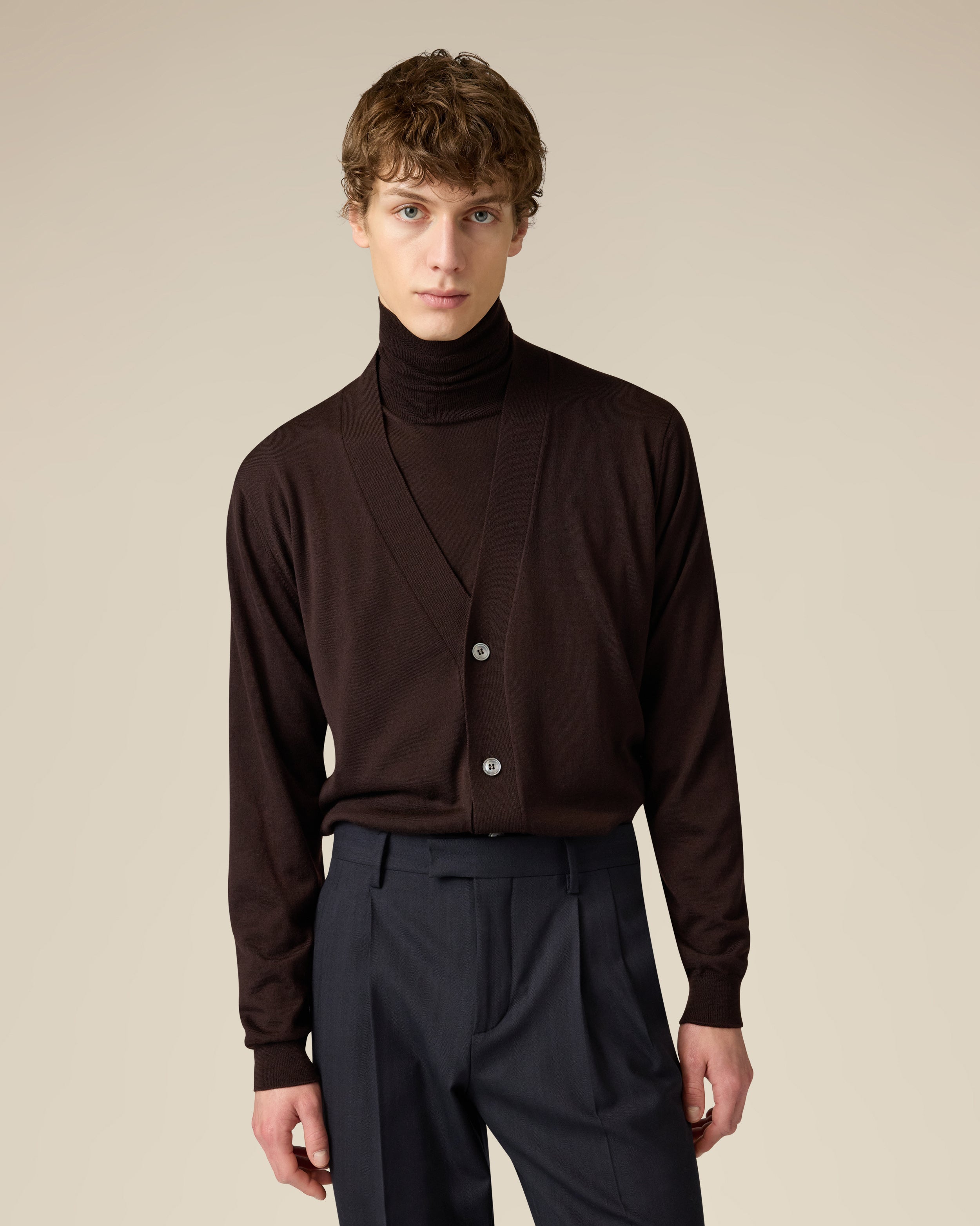 Cardigan in lana merino superfine marrone BROWN Lardini 4