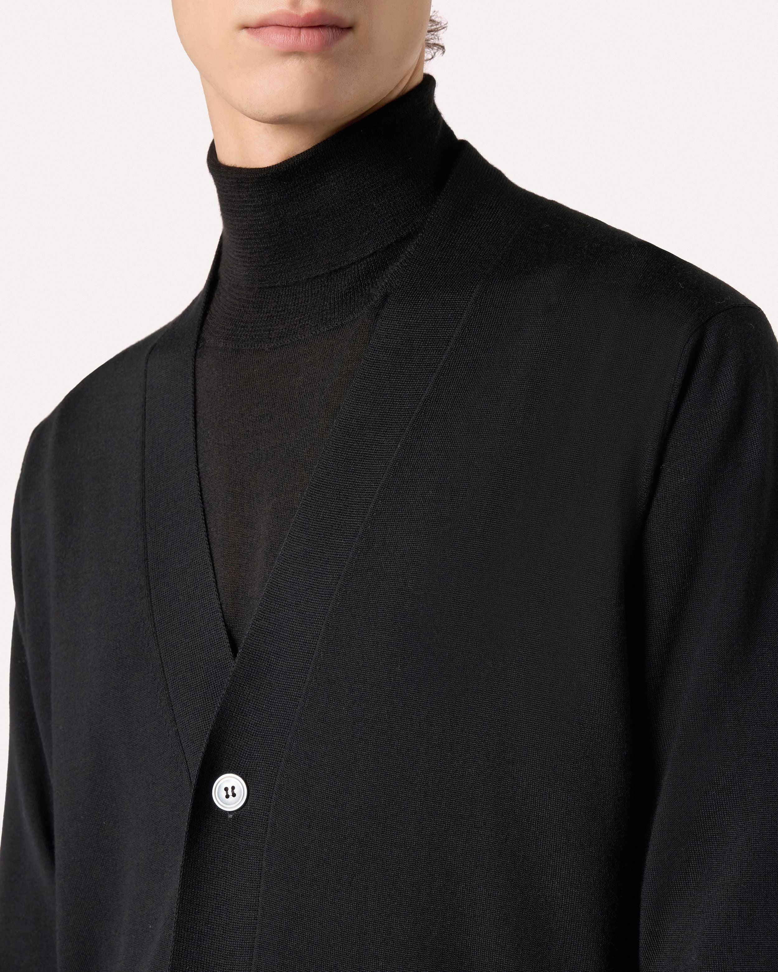 Girocollo nero in lana merino superfine BLACK Lardini 3