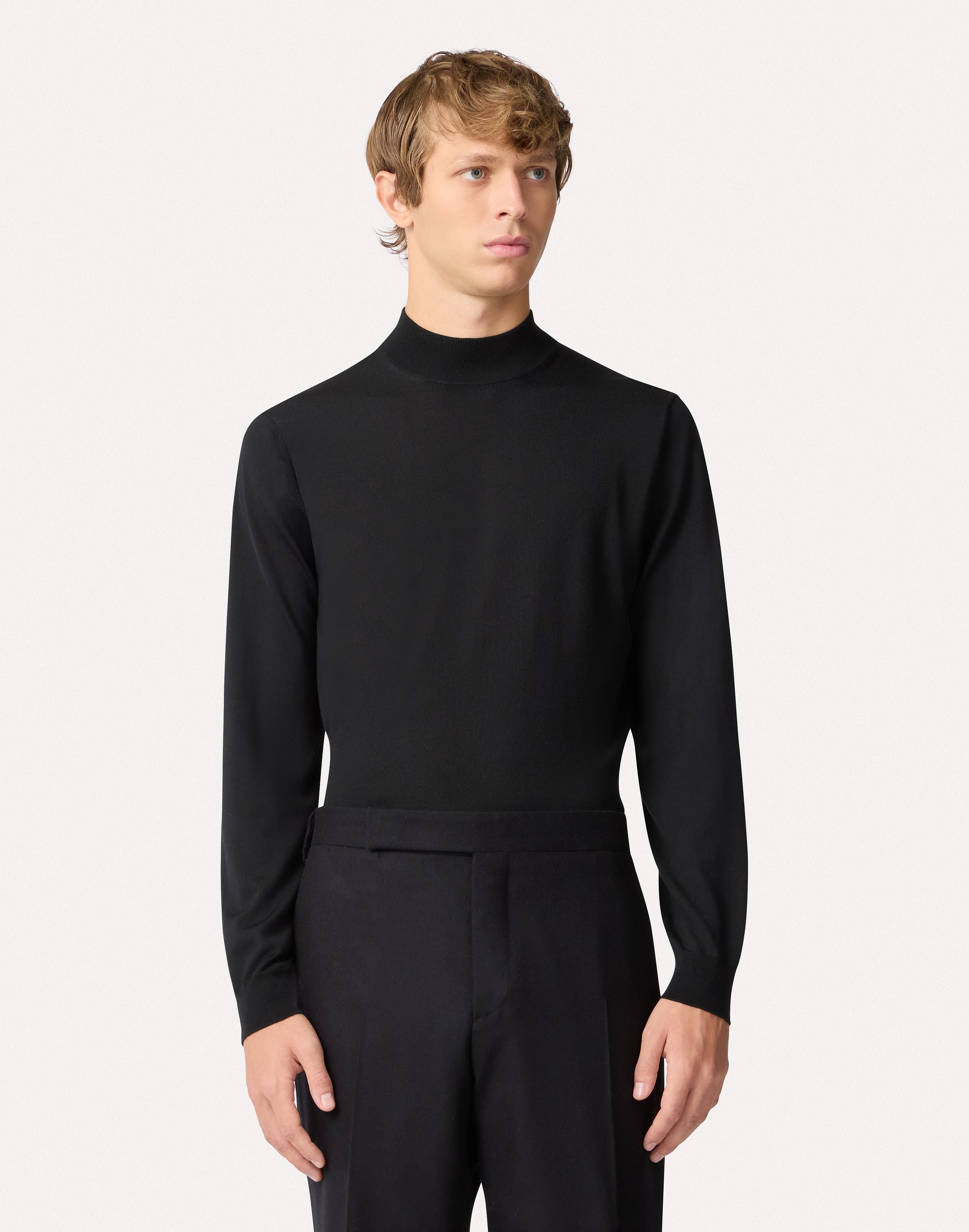 Lupetto nero in lana merino superfine BLACK Lardini 4