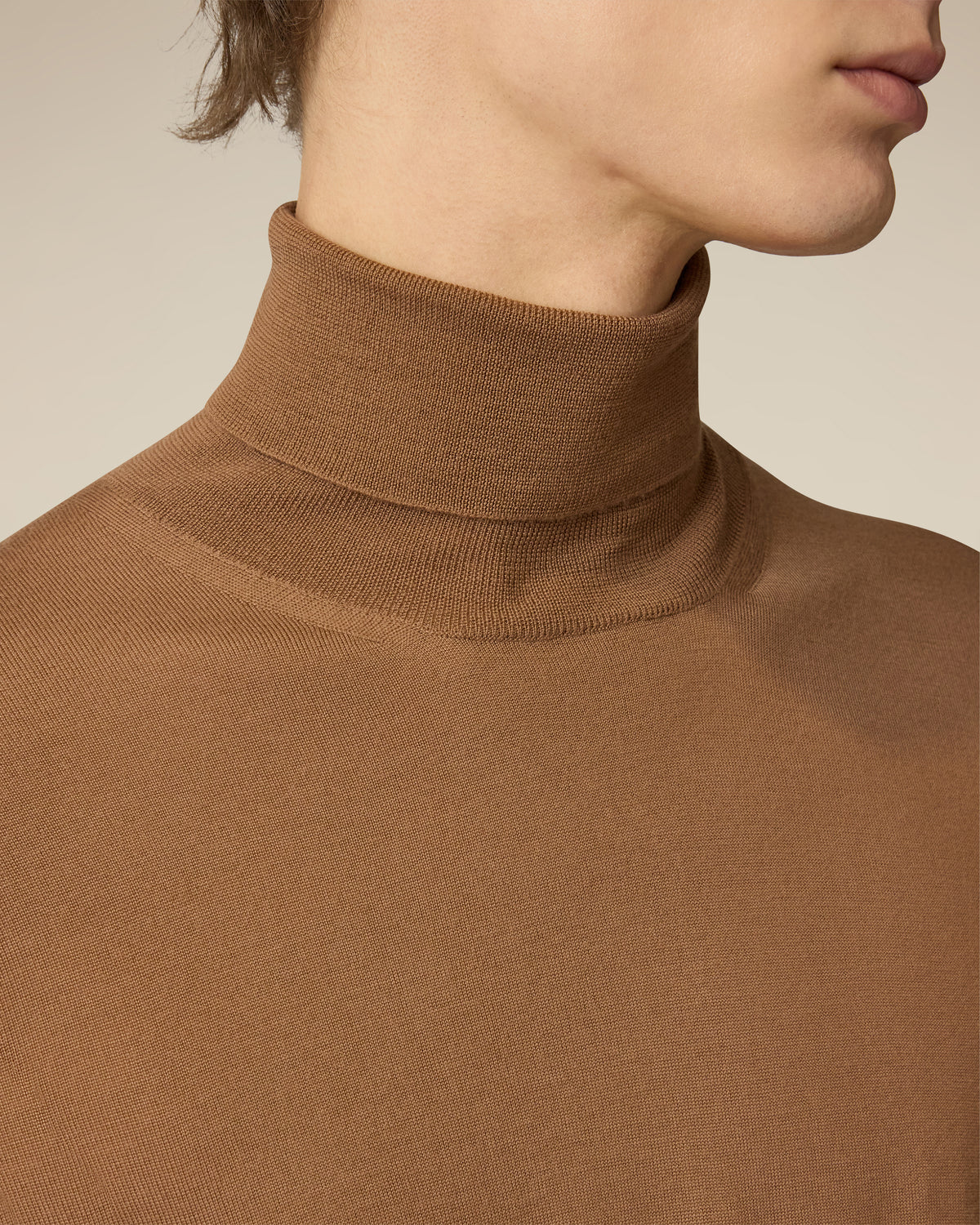 Beiger Rollkragenpullover aus extrafeiner Wolle BROWN/RUST Lardini 3