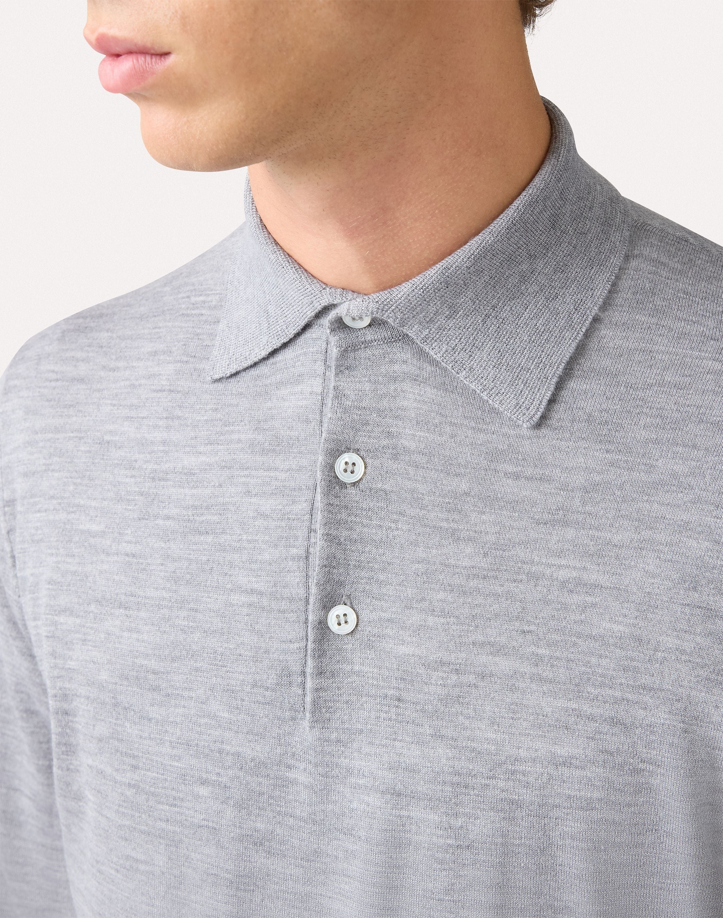 Polo grigia a manica lunga con bottoni in lana, seta e cashmere GREY Lardini 3