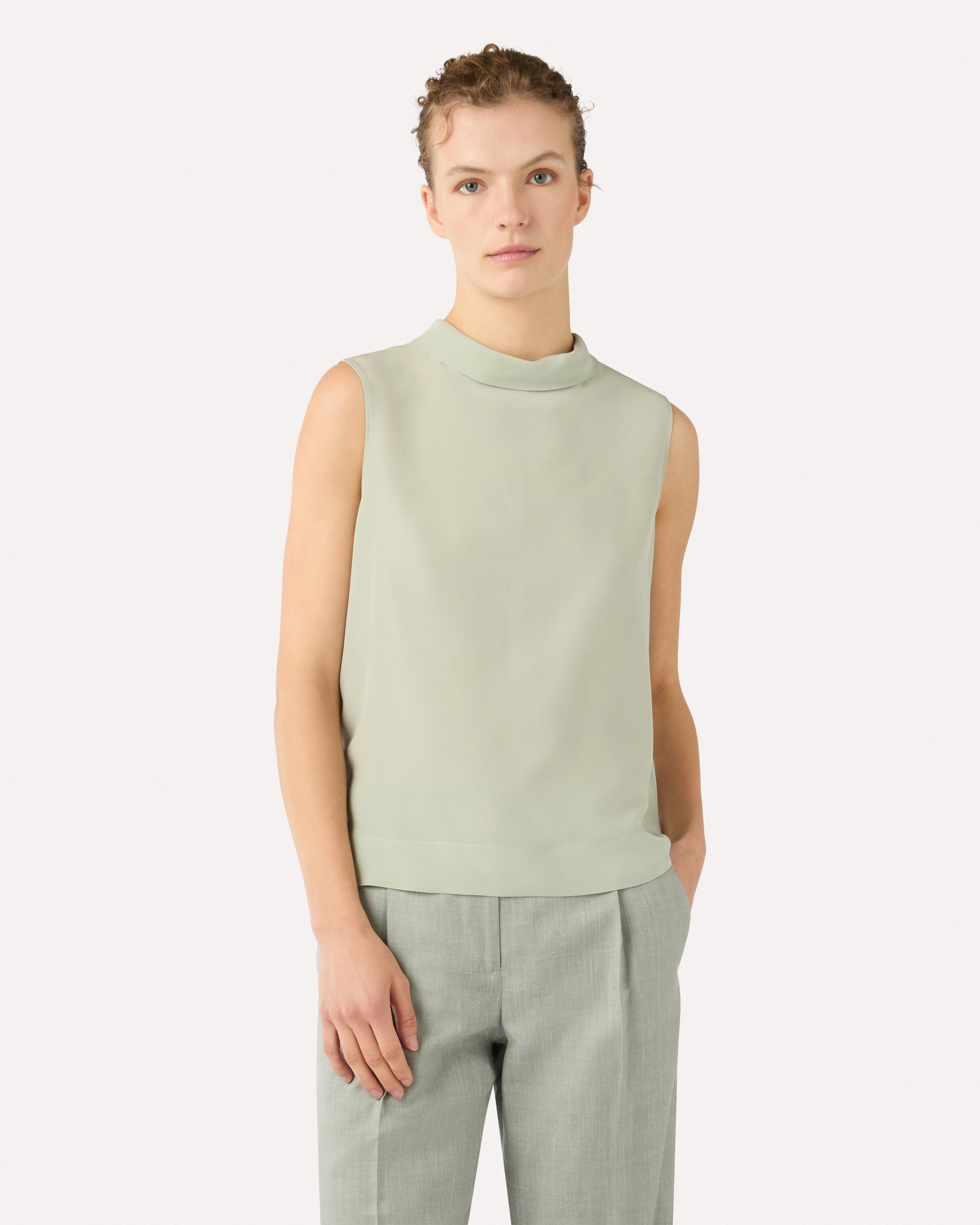 Green silk sleeveless top GREEN Lardini 4