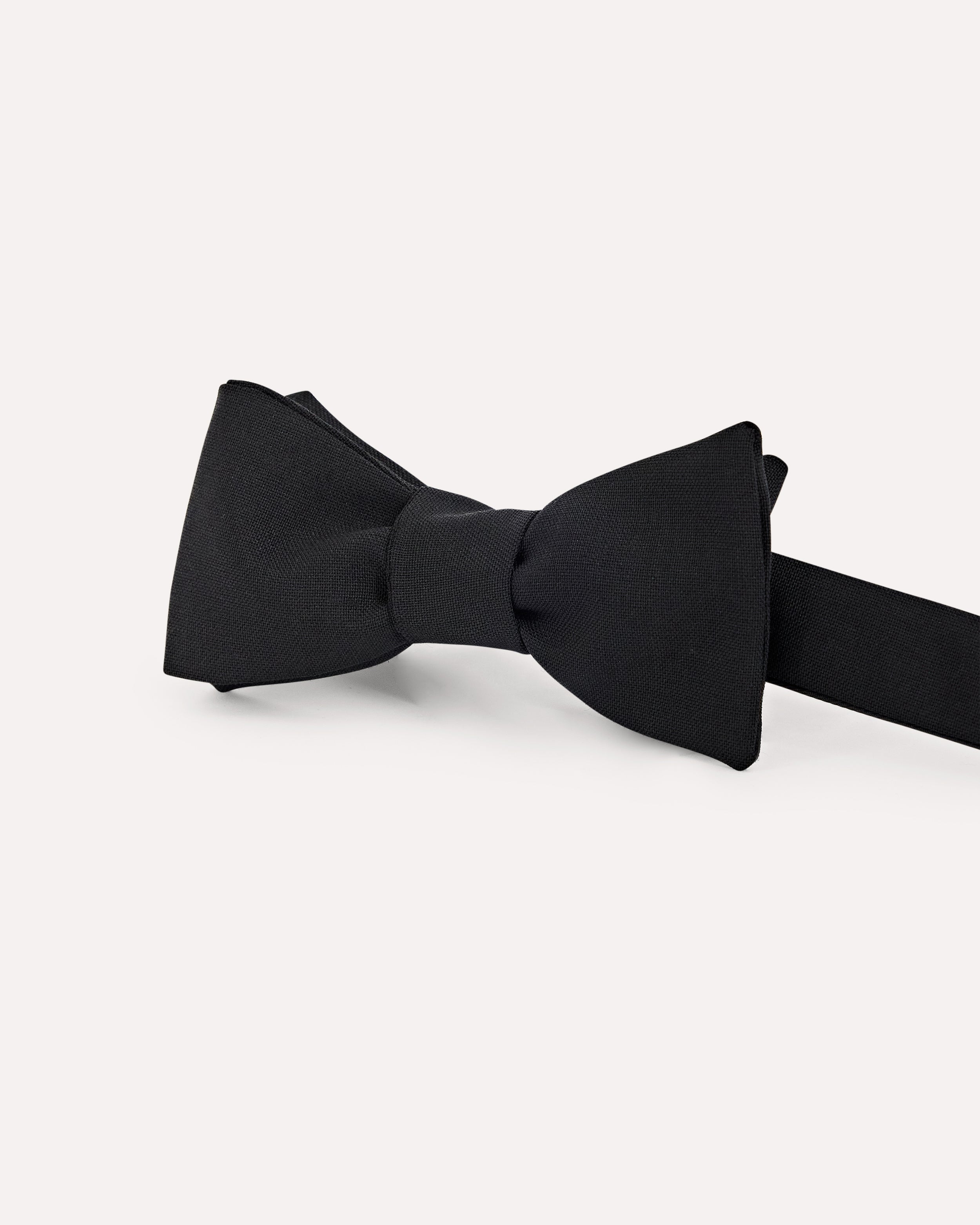 Black self-tie bow tie BLACK Lardini 2