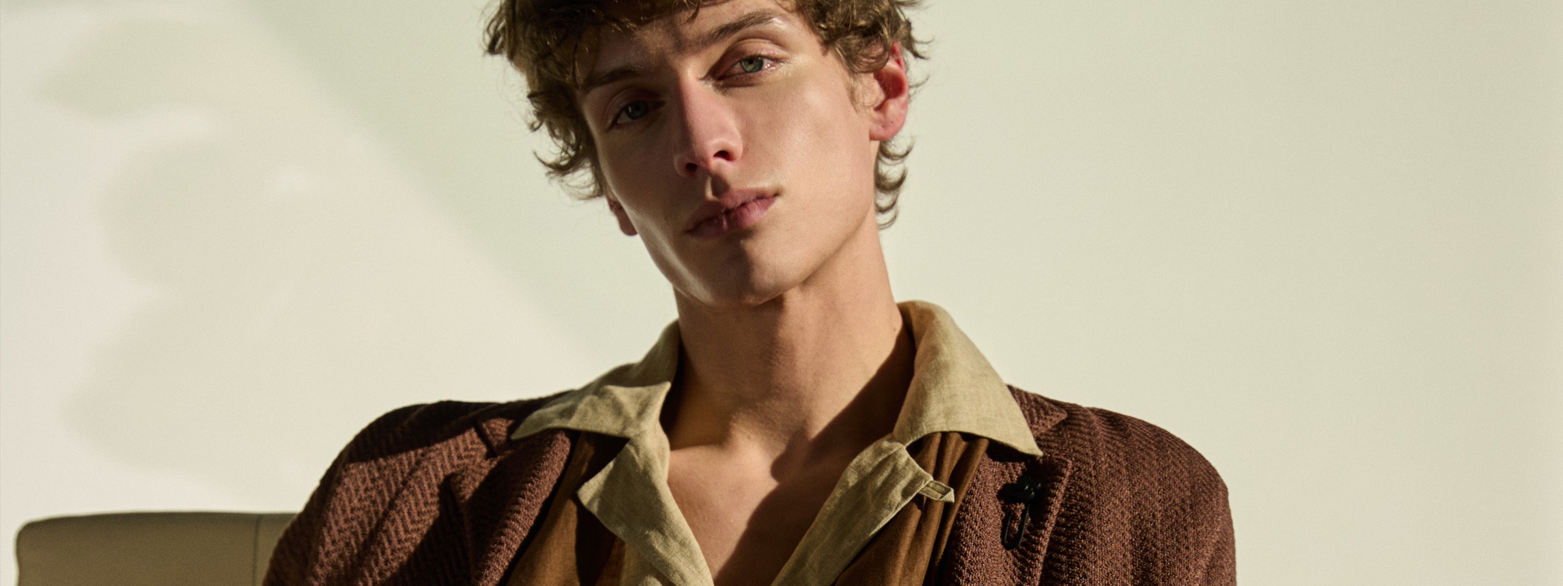 Lardini | Elegance and style. Clothing, accessories, shoes