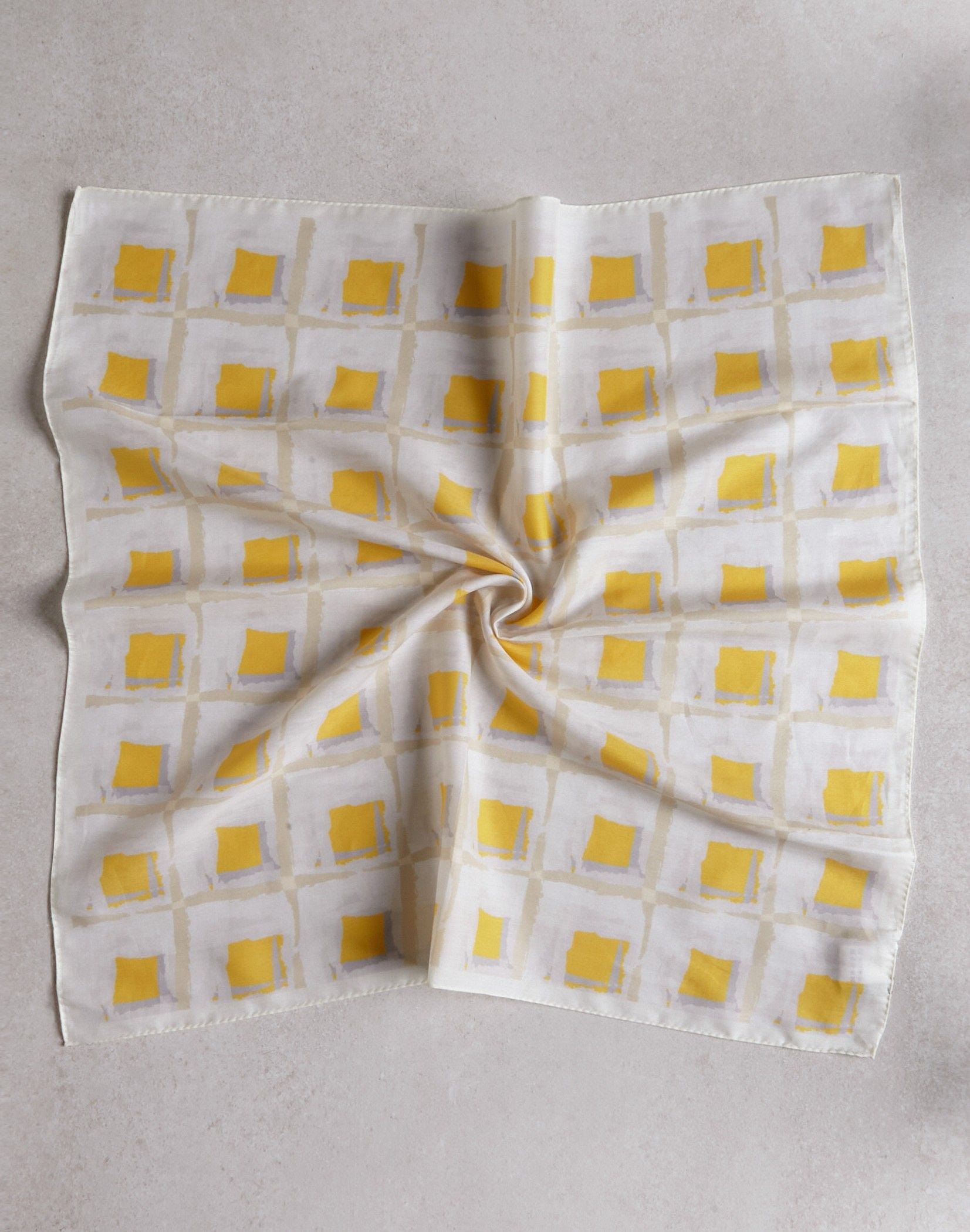 Cotton and silk scarf with a geometric print - Luigi Lardini capsule