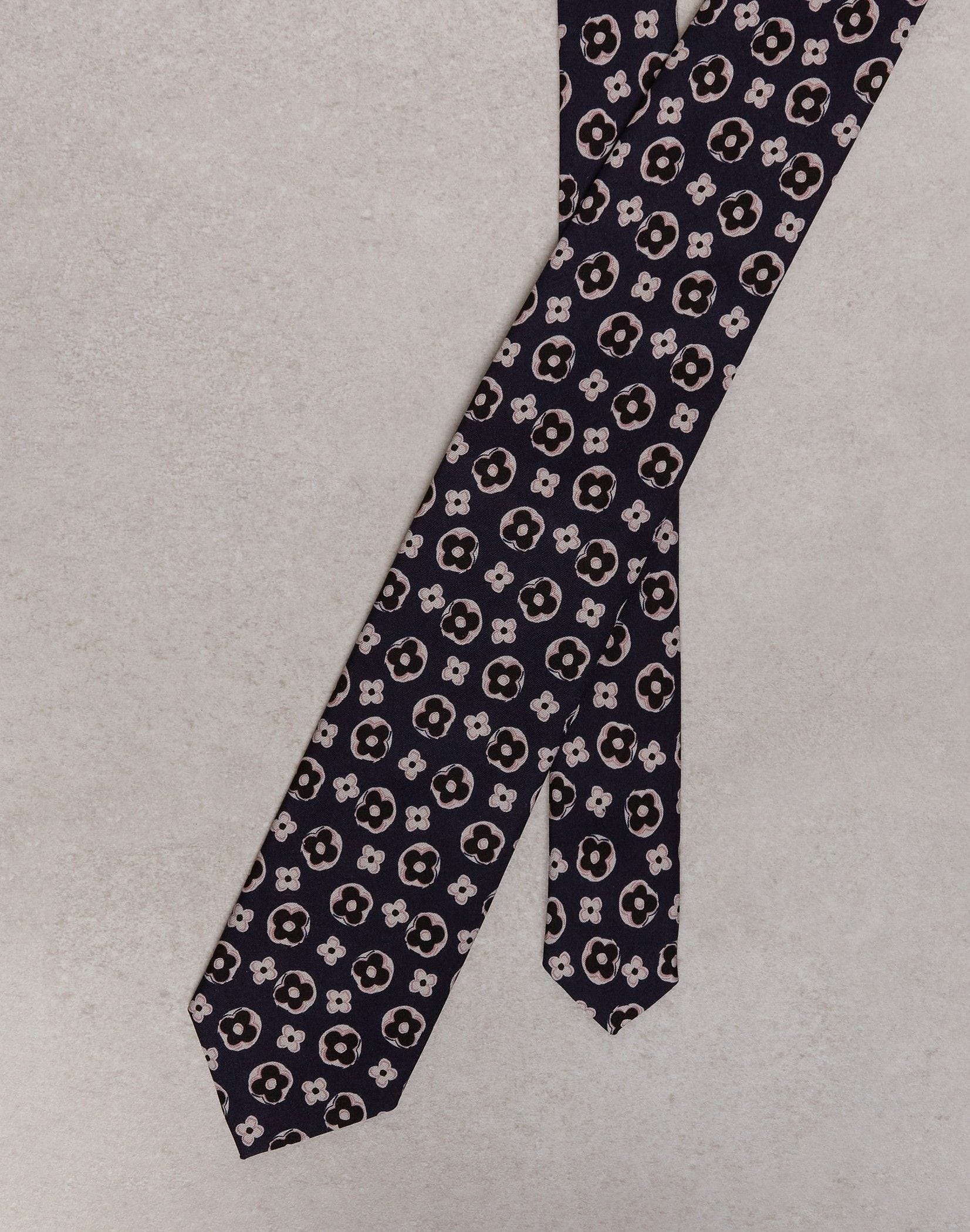 Classic habutai silk printed tie