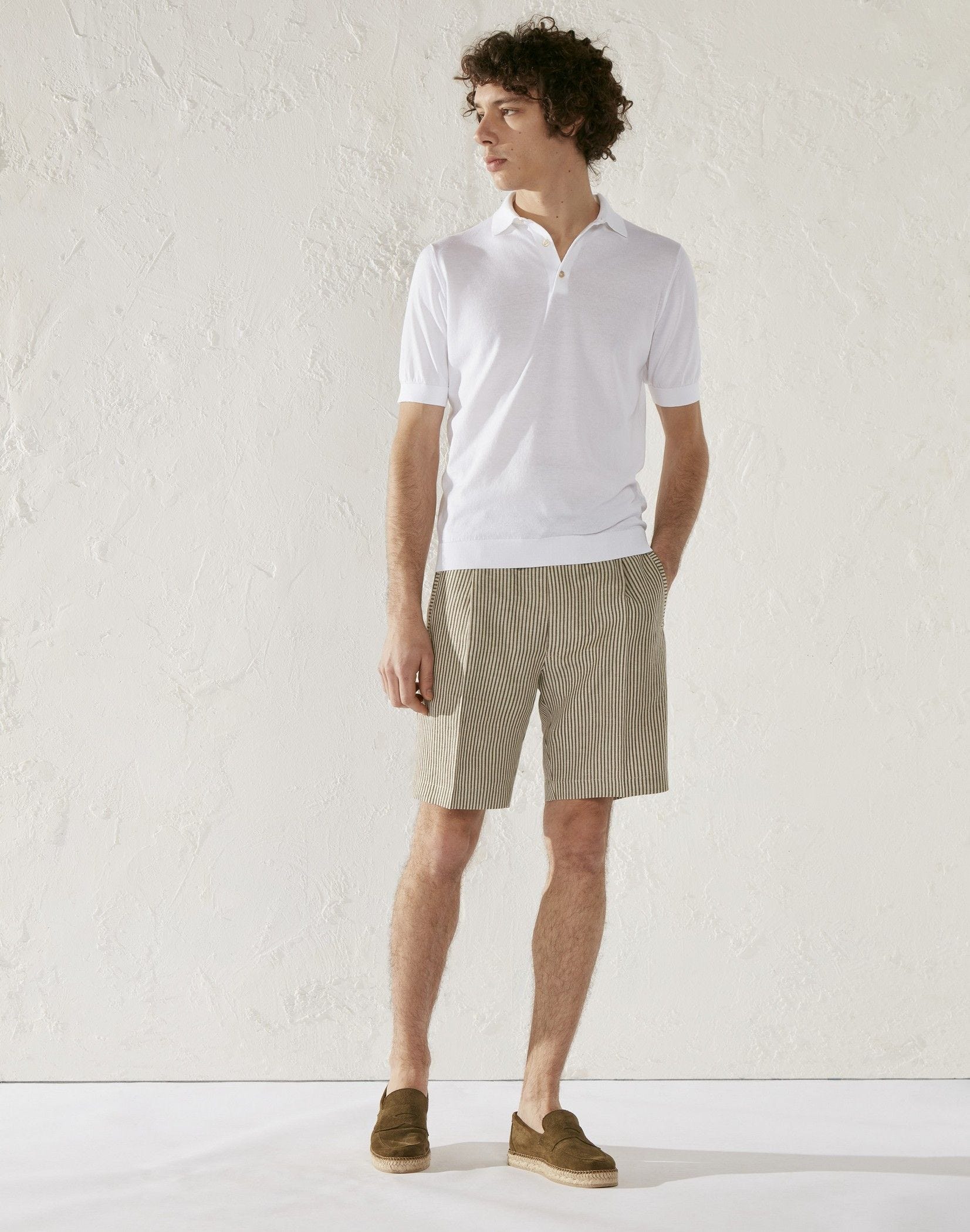 Casual cotton and linen Bermuda shorts