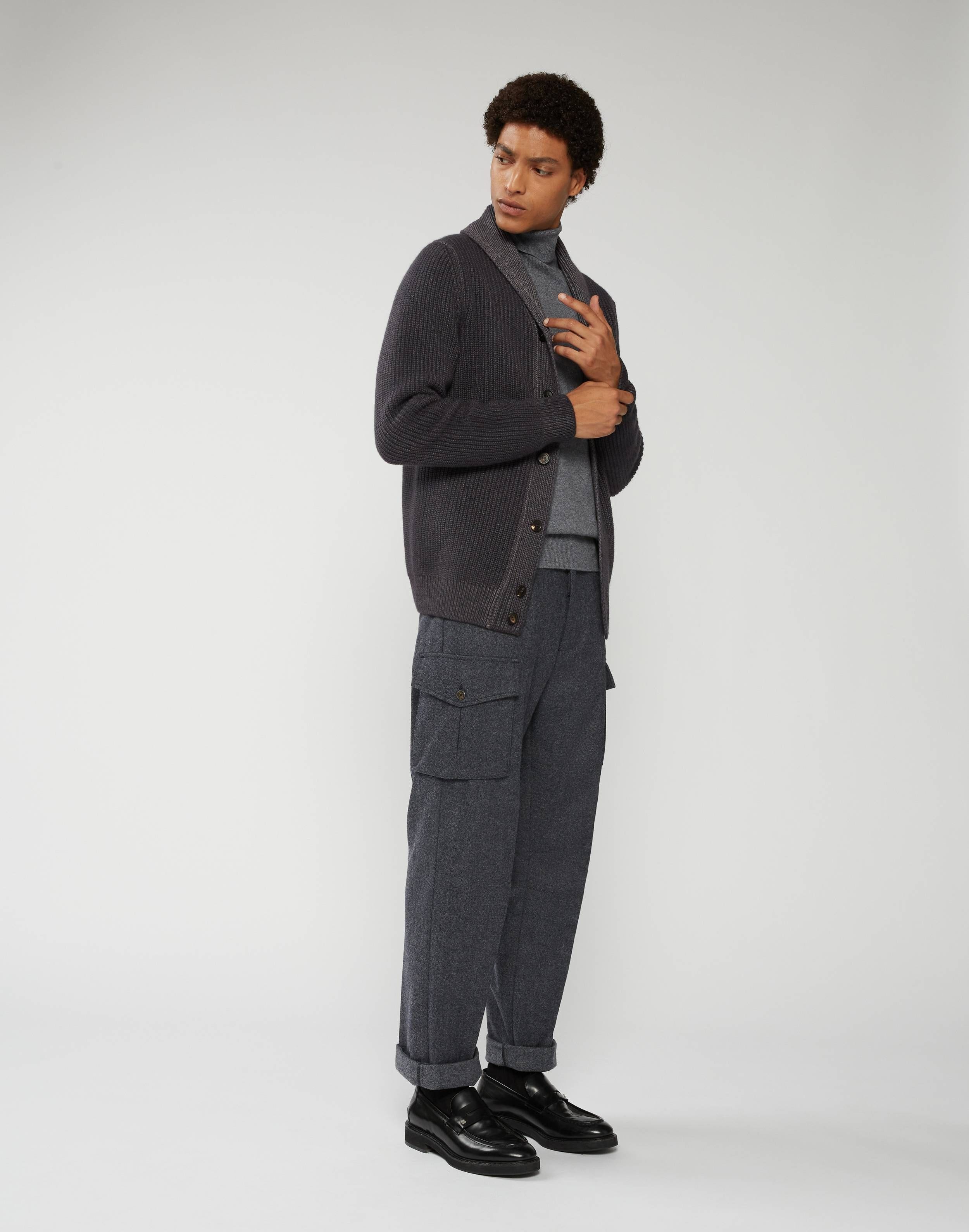 Cargo pants in grey carded flannel