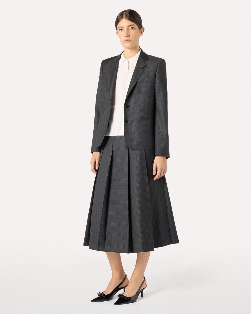 Midi pleated skirt in anthracite color