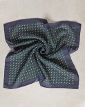 Soft gauzy-wool scarf with a geometrical pattern  1