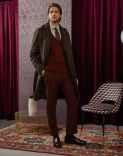 Waistcoat in a large red-and-brown jacquard fishbone pattern 2