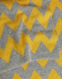 Grey-and-yellow scarf in wool and alpaca  2