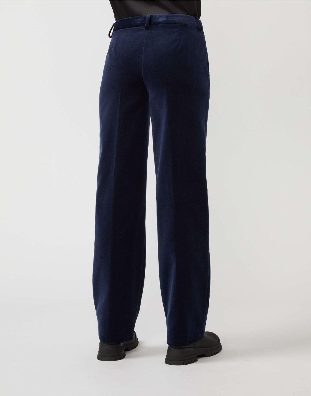 Trousers in blue velvet