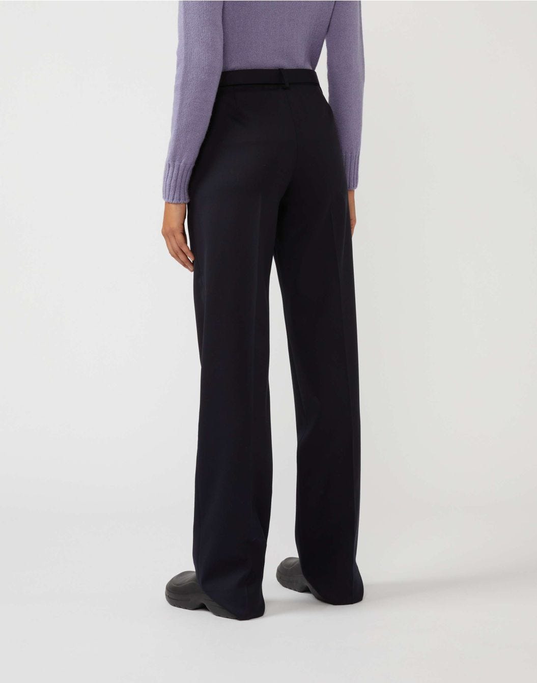 Blue trousers in stretchy panama wool