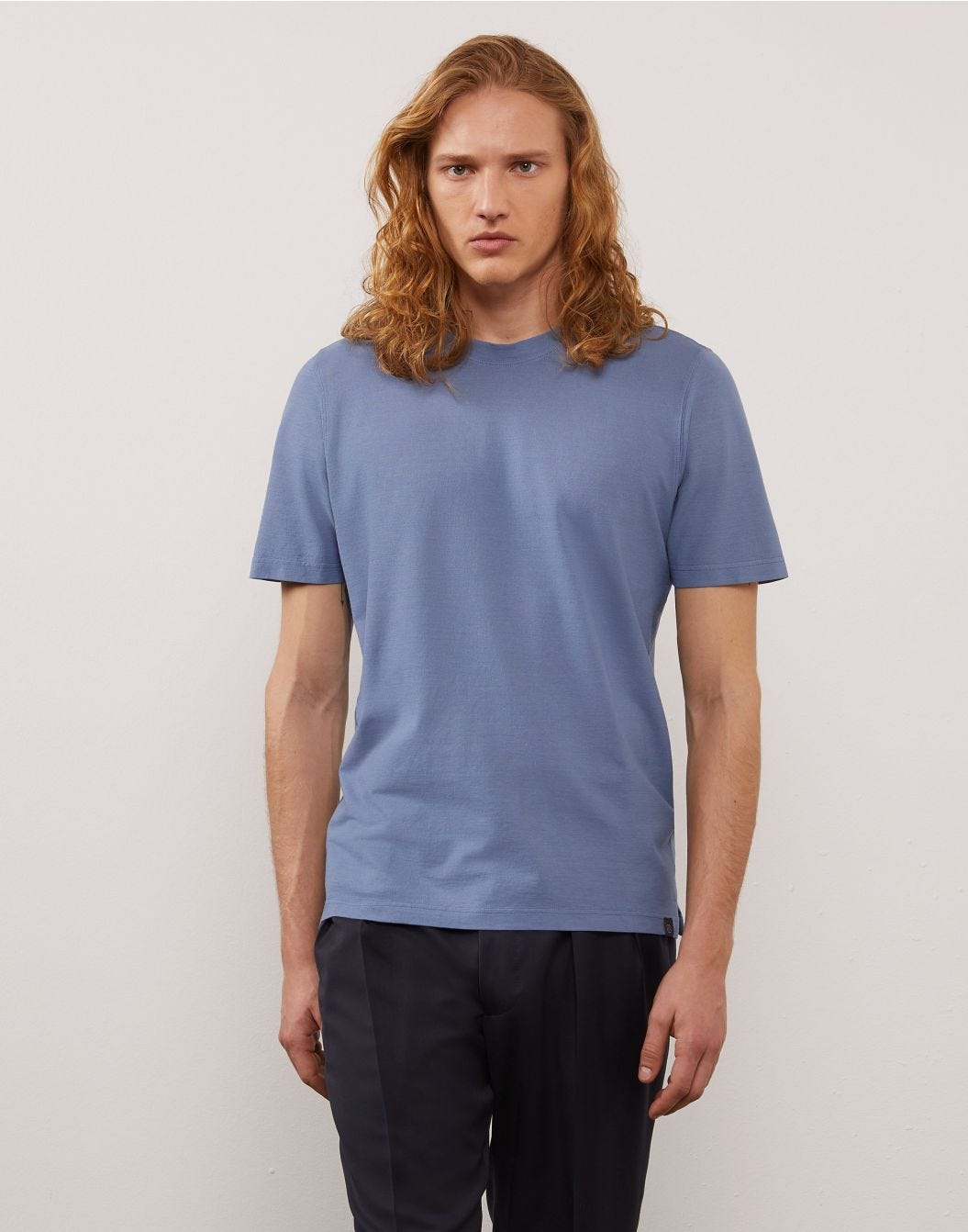 T-shirt azzurra in jersey crêpe