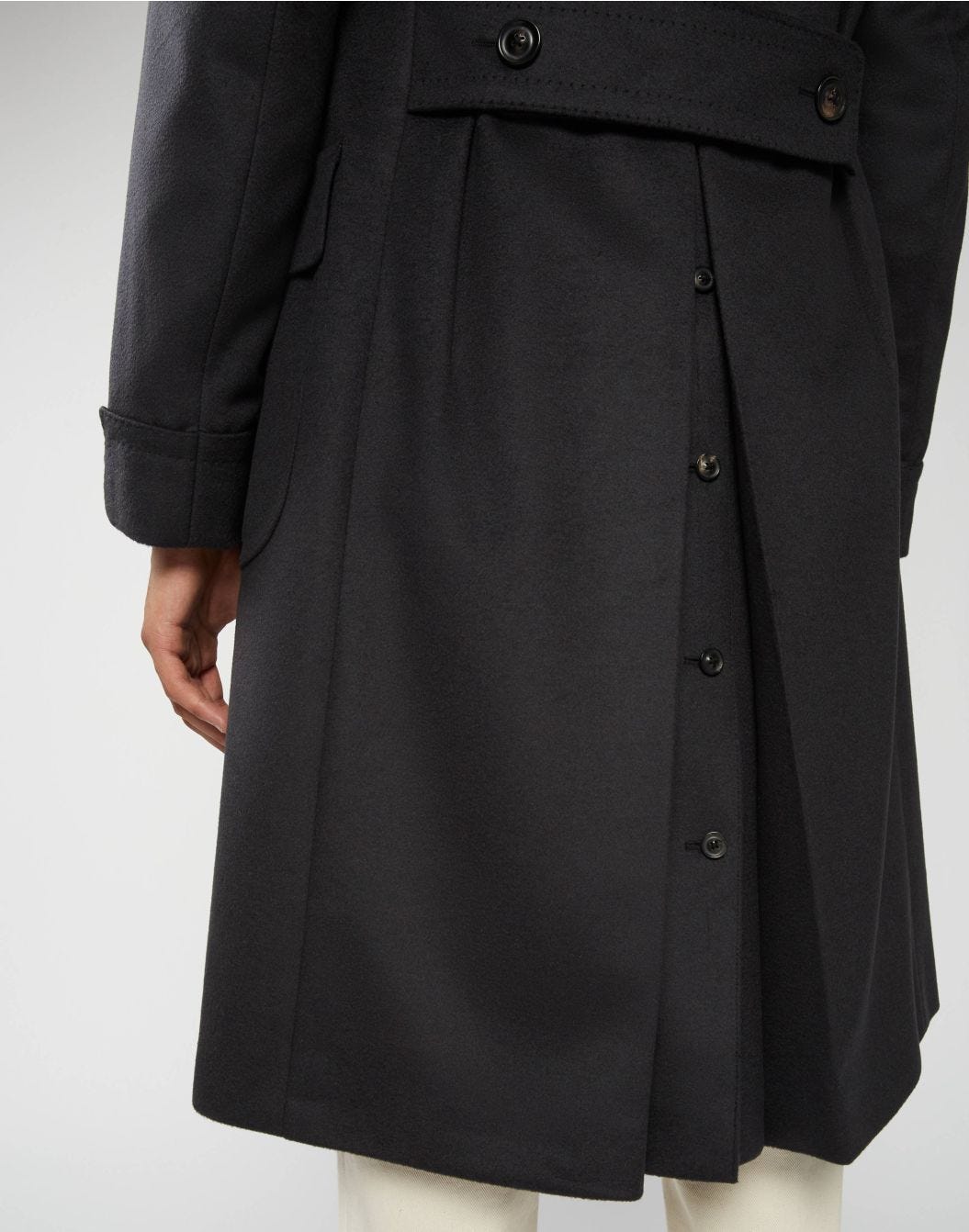 Double-breasted Ulster coat in pure recycled cashmere 
