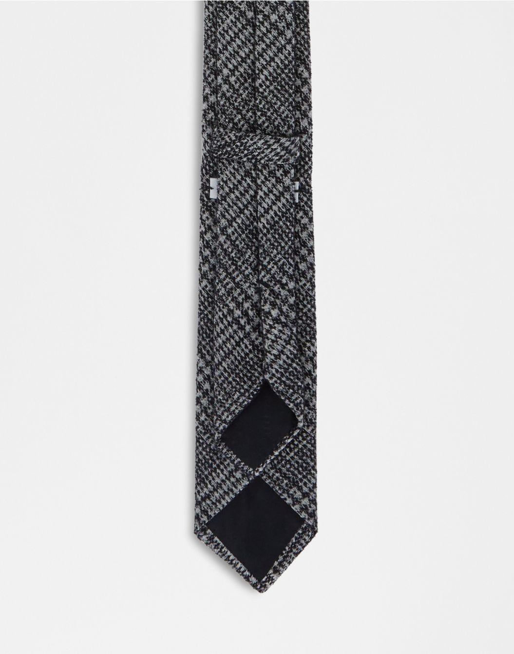 Cravatta in cotone e seta con stampa geometrica