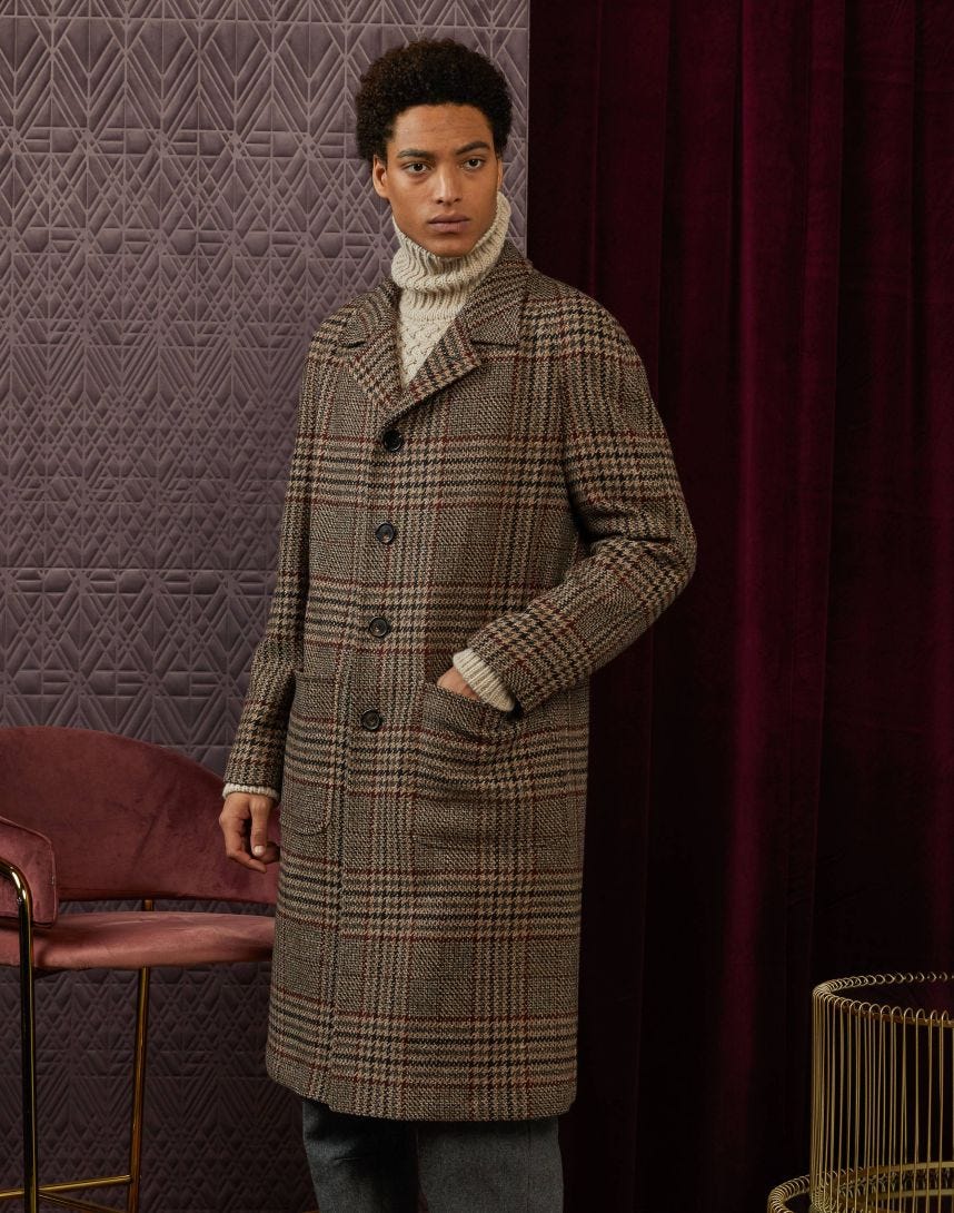 Single-breasted wool-and-cashmere coat in beige, red and black