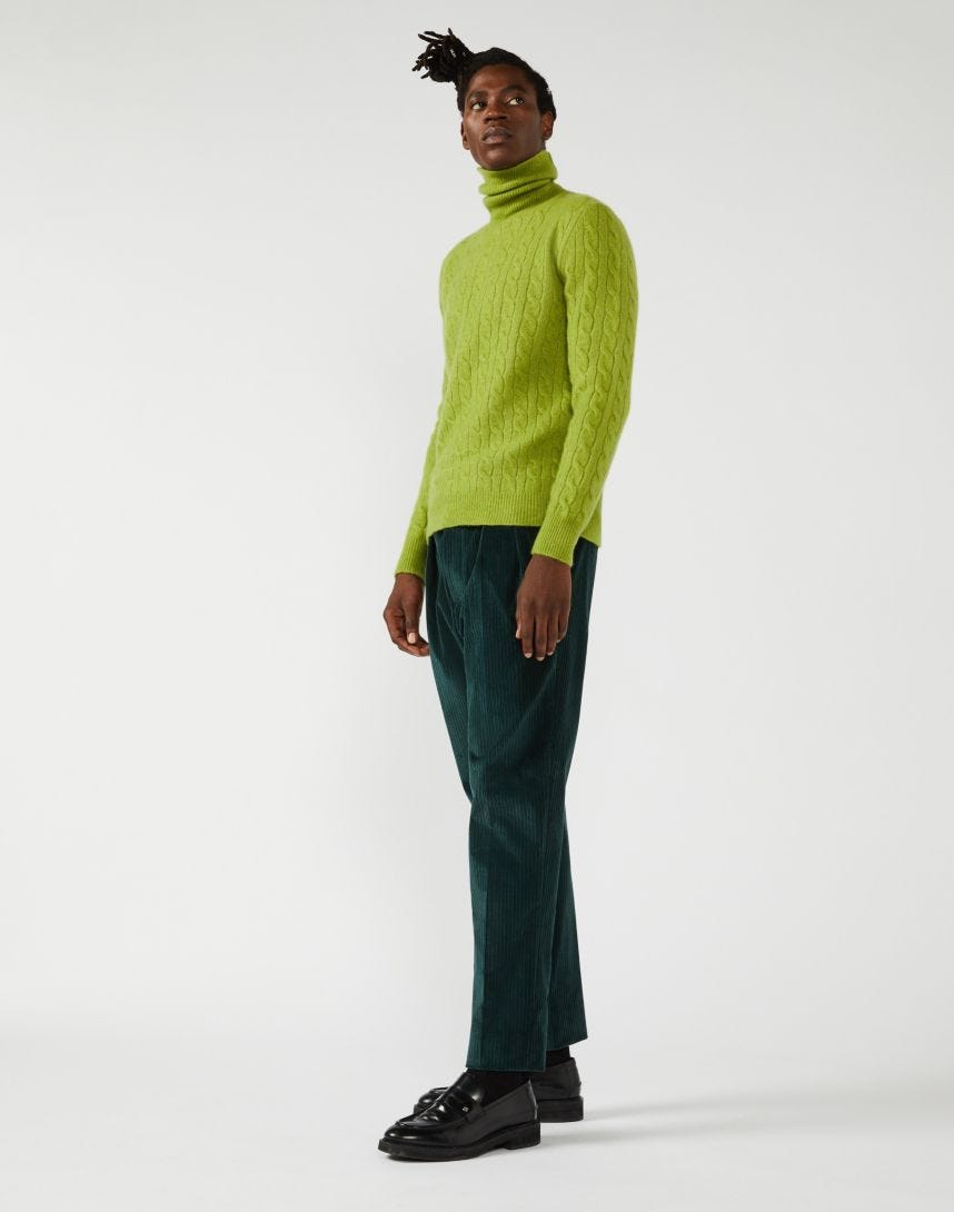 Long-sleeve turtleneck in green cashmere and silk