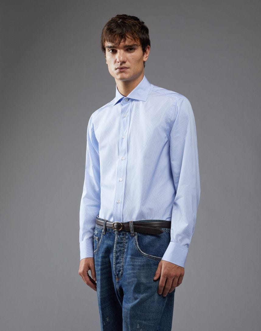 Chemise classique à manches longues bleu clair et blanc