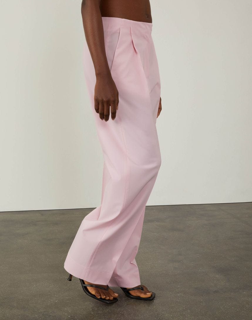 Pink high-rise pants with pockets