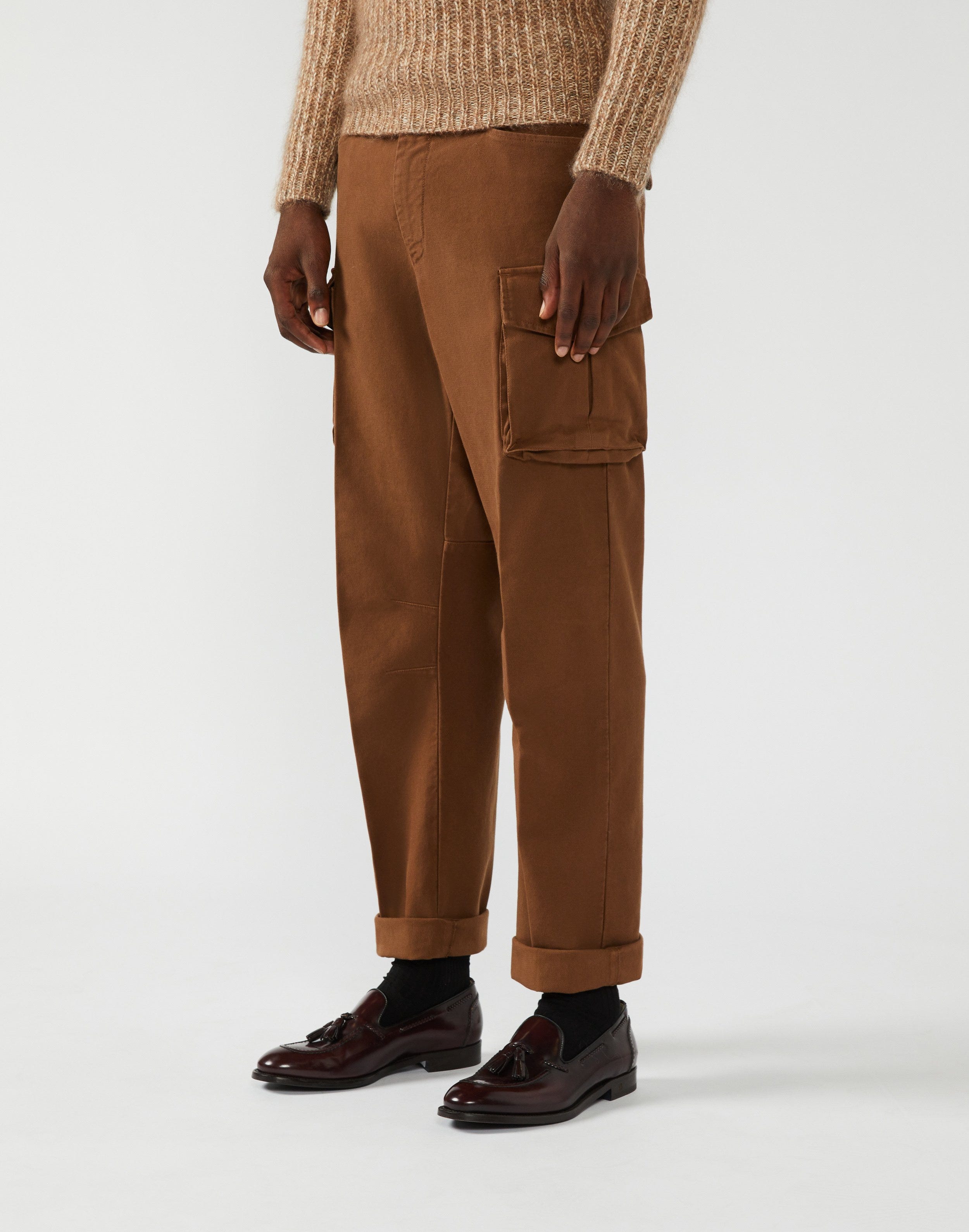 Cargo pants in camel-brown organic cotton