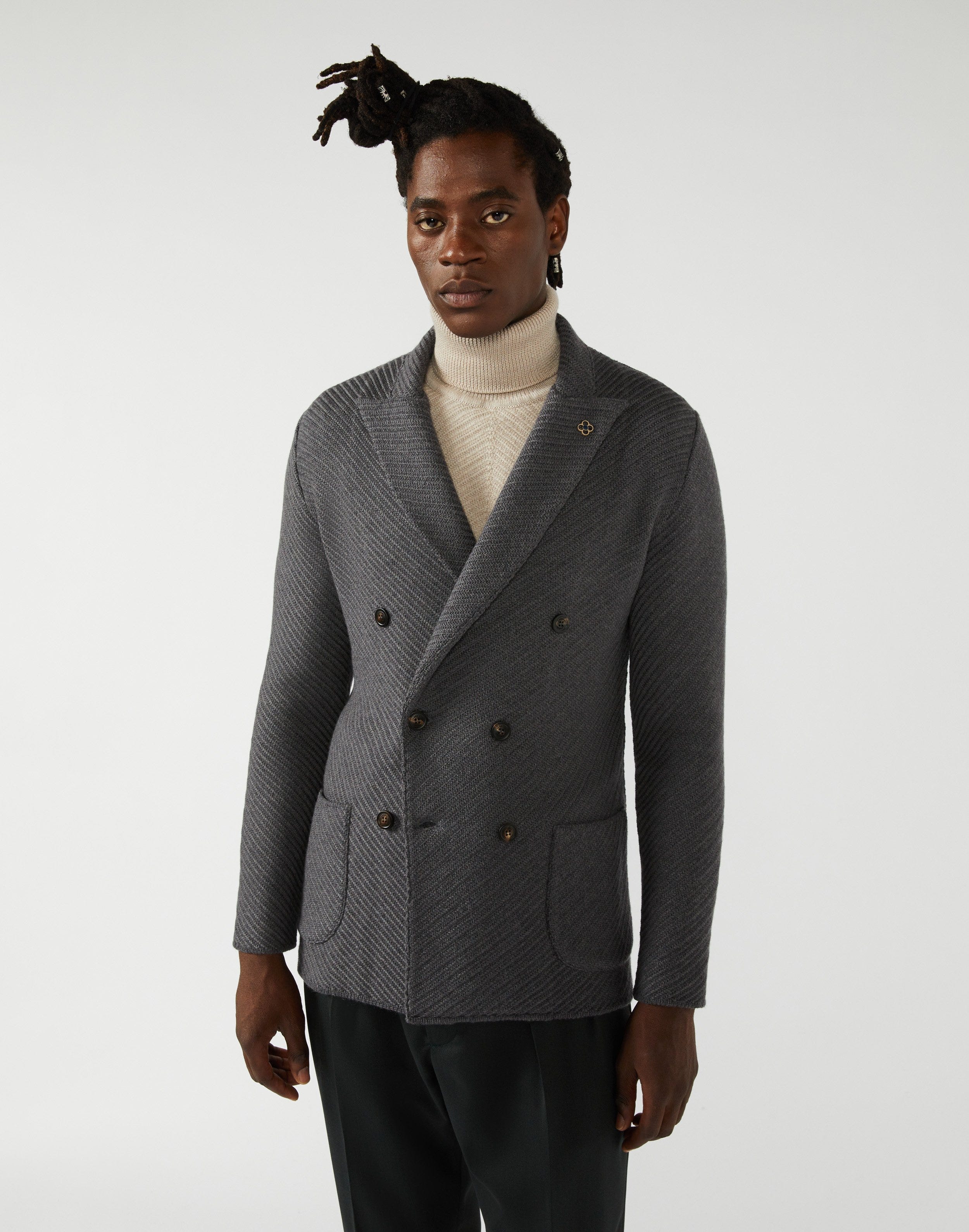 Grey double-breasted jacket in a jacquard knit